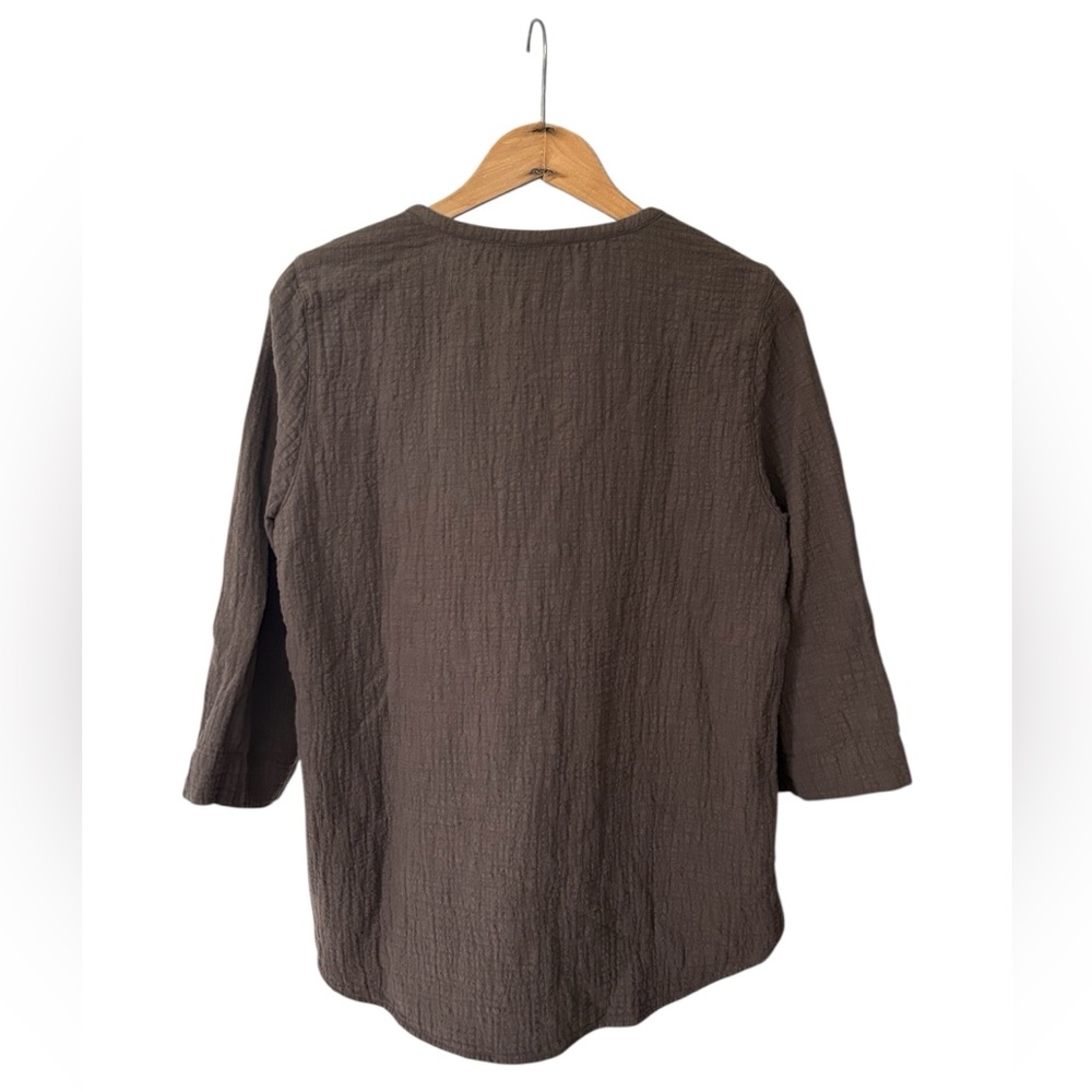 J. Jill | Women’s Brown Gauze Textured 3/4 Sleeve Vneck Round Hem Tunic Top, MP - Picture 2 of 14